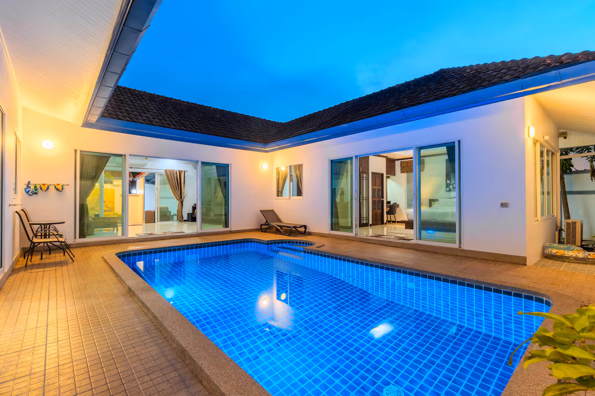 51a8c6c3-e2b7-4809-8279-64523f4de9dc